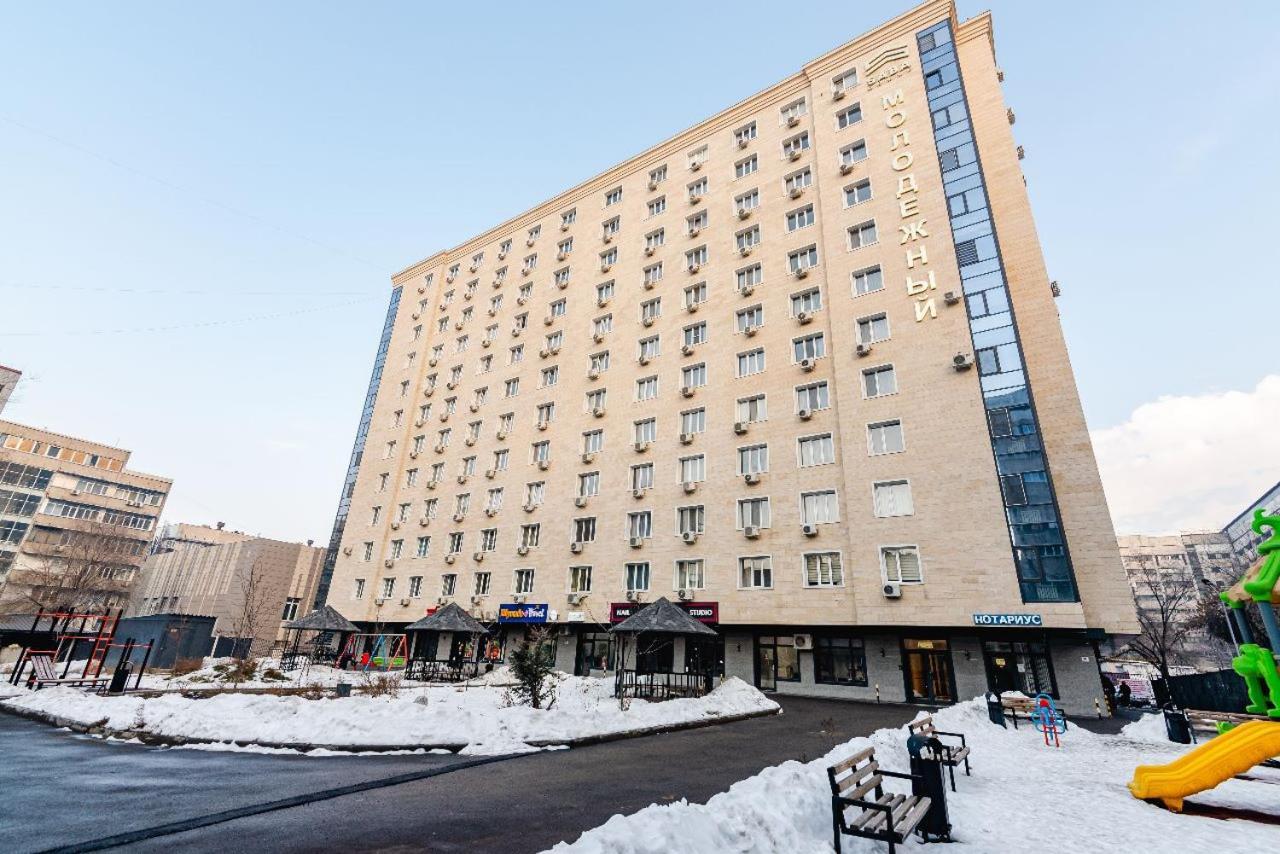 Сердце Города 1Комн Жк Молодёжный Алма Ата Екстериор снимка